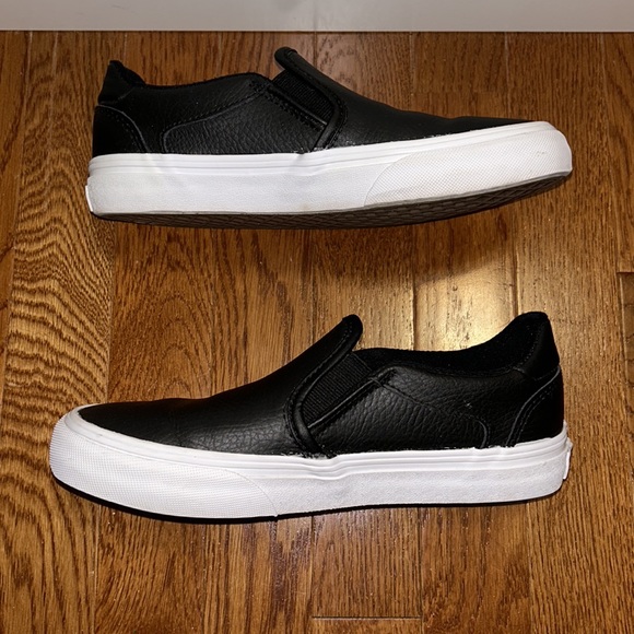 Vans Deluxe Comfort Leather Slip-On Shoes - Picture 6 of 8